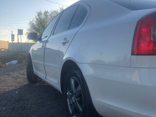 2011 Skoda Octavia II (A5) Рестайлинг, белый, 800000 рублей, вид 2
