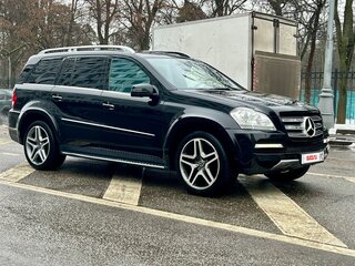 2011 Mercedes-Benz GL-Класс 500 I (X164) Рестайлинг, чёрный, 1790000 рублей, вид 4