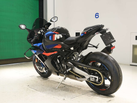 2025 BMW M 1000 RR, чёрный, 3400000 рублей, вид 4