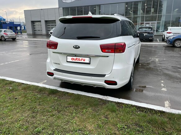 2019 Kia Carnival III, белый, 3090000 рублей - вид 3
