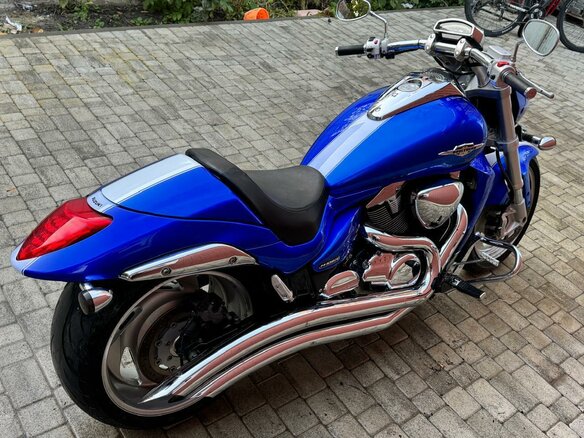 2006 Suzuki Boulevard M109R, синий, 850000 рублей - вид 6