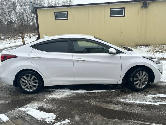 2014 Hyundai Elantra V (MD) Рестайлинг, белый, 1300000 рублей - вид 1