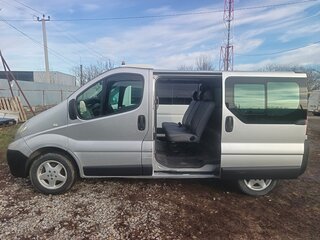 2007 Nissan Primastar I Рестайлинг, серебристый, 1500000 рублей, вид 1