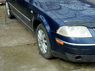 2001 Volkswagen Passat B5 Рестайлинг, синий, 310000 рублей, вид 3