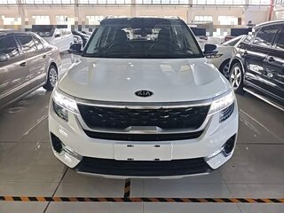 2020 Kia KX3, белый, 1610000 рублей, вид 2