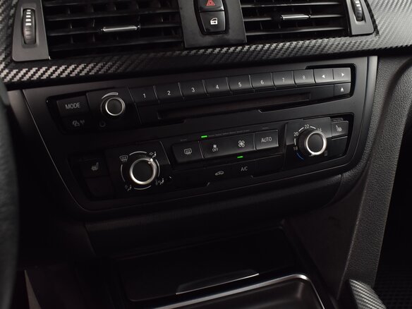 2014 BMW 3 серии 320i VI (F3x), чёрный, 1250000 рублей - вид 11