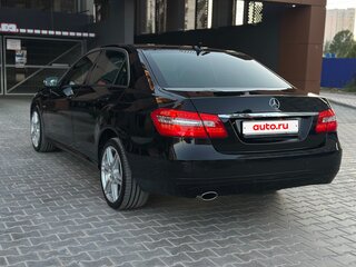 2010 Mercedes-Benz E-Класс 200 5G-Tronic IV (W212, S212, C207), чёрный, 1250000 рублей, вид 5