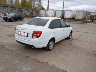 2024 Lada (ВАЗ) Granta I Рестайлинг, белый, 674000 рублей, вид 3