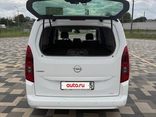 2022 Opel Combo XL E, белый, 1695000 рублей, вид 5