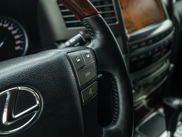 2011 Lexus LX 570 III, чёрный, 2890000 рублей - вид 20