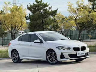 2023 BMW 1 серии 120i III (F52) Рестайлинг, белый, 1600999 рублей, вид 4