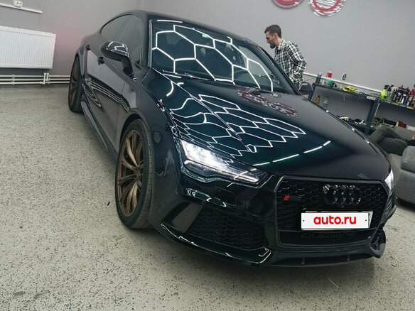 2016 Audi RS 7 Sportback performance I (4G) Рестайлинг, зелёный, 5500000 рублей