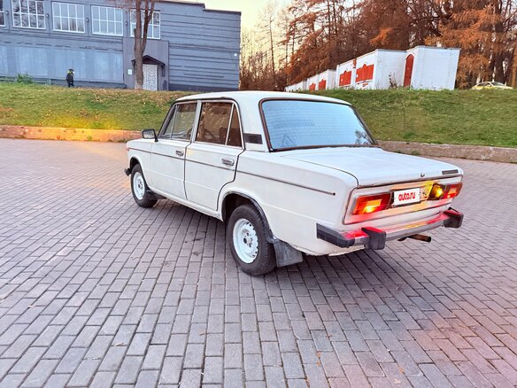 1993 Lada (ВАЗ) 2106 4-speed, белый, 99000 рублей - вид 4