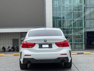 2022 BMW 1 серии 120i III (F52) Рестайлинг, белый, 1690095 рублей, вид 5