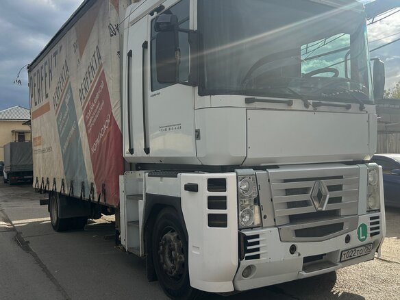 2003 Renault Magnum, белый, 1850000 рублей - вид 1