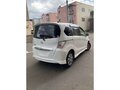 2016 Honda Freed I Рестайлинг 2, белый, 887000 рублей - вид 4