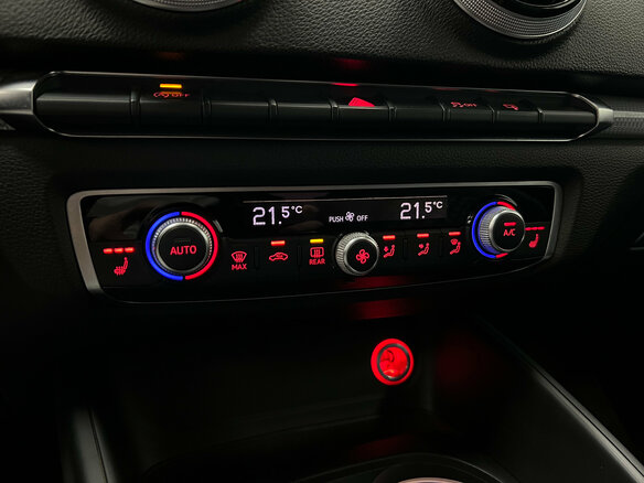 2015 Audi A3 III (8V), белый, 1070000 рублей - вид 12