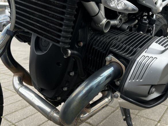 2017 BMW R Nine T Racer, белый, 900000 рублей - вид 6