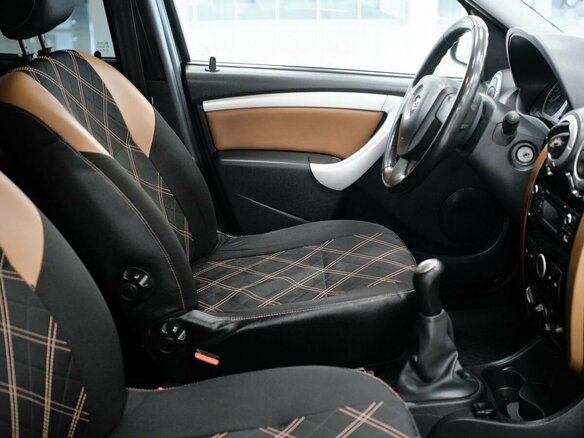 2018 Lada (ВАЗ) Largus Cross I, фиолетовый, 734000 рублей - вид 19