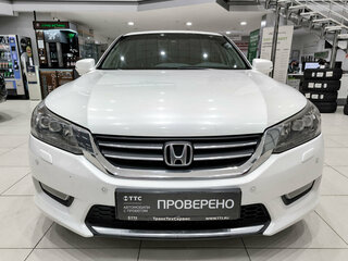 2013 Honda Accord IX, белый, 1280000 рублей, вид 2