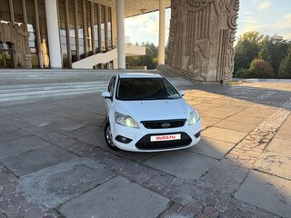 2011 Ford Focus II Рестайлинг, белый, 599000 рублей, вид 2