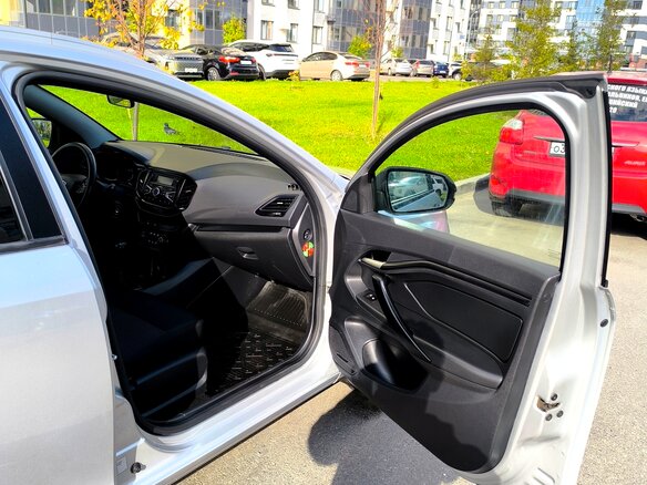 2021 Lada (ВАЗ) Vesta SW I, серый, 975000 рублей - вид 25