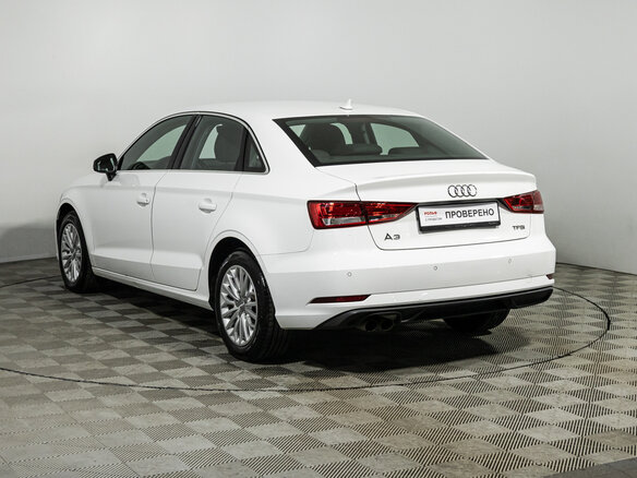 2018 Audi A3 III (8V) Рестайлинг, белый, 1919700 рублей - вид 6