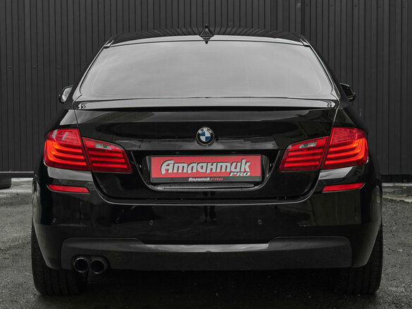 2013 BMW 5 серии 520d VI (F10/F11/F07) Рестайлинг, чёрный, 2050000 рублей - вид 5