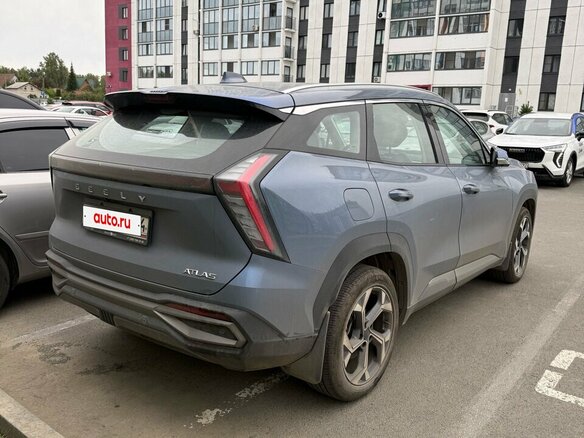2024 Geely Atlas II, синий, 2580000 рублей - вид 3