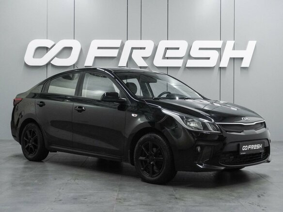2017 Kia Rio IV, чёрный