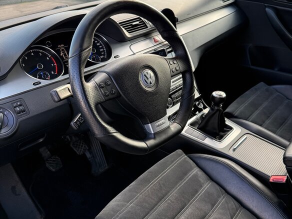 2008 Volkswagen Passat B6, синий, 790000 рублей - вид 17