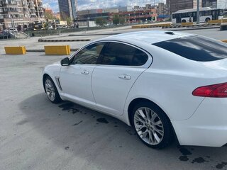 2012 Jaguar XF I Рестайлинг, белый, 1270000 рублей, вид 4