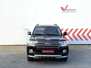2018 Toyota Land Cruiser 200 Series Рестайлинг 2, чёрный, 6100000 рублей, вид 4