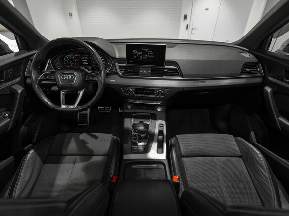 2020 Audi Q5 II (FY), чёрный, 3075000 рублей - вид 7
