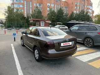 2015 Volkswagen Polo V, коричневый, 470000 рублей, вид 4