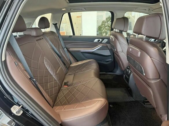 2026 BMW X5 Long 30Li IV (G05/G18) Рестайлинг, чёрный, 10450000 рублей - вид 8