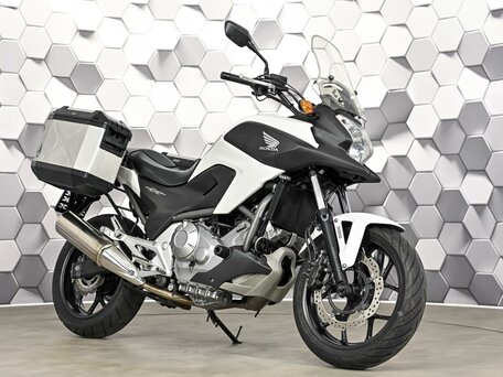 2012 Honda NC 700X, белый, 655000 рублей, вид 1