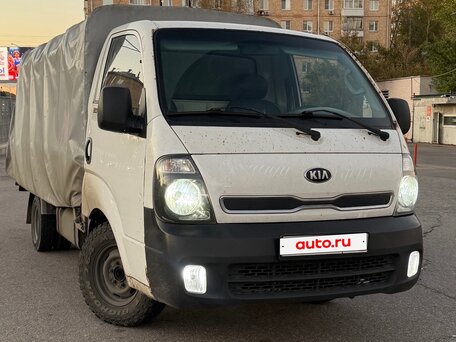 2013 Kia Bongo, белый, 850000 рублей, вид 1