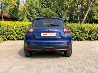 2017 Nissan Juke I Рестайлинг, синий, 1380000 рублей, вид 2