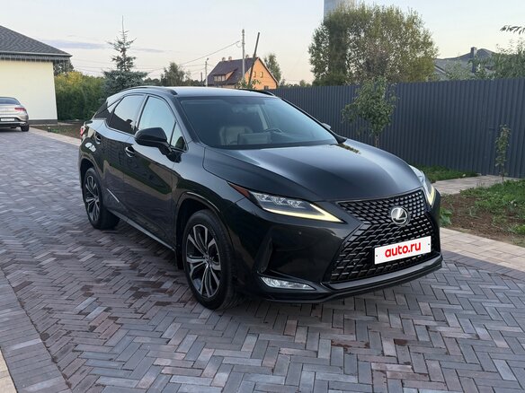 2021 Lexus RX 300 IV Рестайлинг, чёрный, 4650000 рублей - вид 2