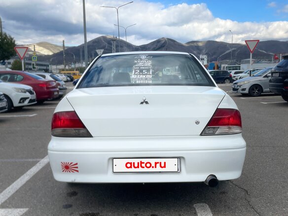 2000 Mitsubishi Lancer Cedia IX, белый, 230000 рублей - вид 8