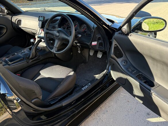 1996 Mazda RX-7 III (FD), чёрный, 4990000 рублей - вид 13