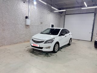 2015 Hyundai Solaris I Рестайлинг, белый, 539000 рублей, вид 1