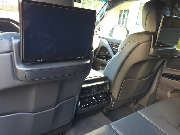 2022 Lexus LX 600 IV, серый, 15000000 рублей - вид 25