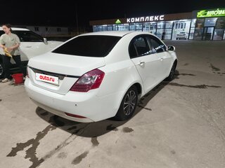 2013 Geely Emgrand EC7, белый, 330000 рублей, вид 3
