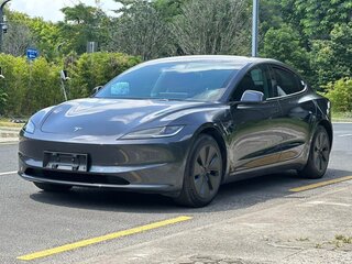 2024 Tesla Model 3 I Рестайлинг, чёрный, 4791800 рублей, вид 1