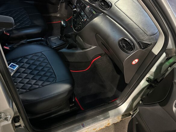 2004 Ford Focus I Рестайлинг, серебристый, 220000 рублей - вид 7