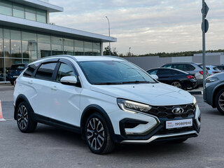 2024 Lada (ВАЗ) Vesta SW Cross I Рестайлинг (NG), белый, 1555000 рублей, вид 3