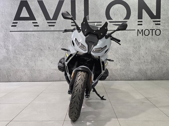 2026 BMW R 1300 RS, серый, 2750000 рублей - вид 3