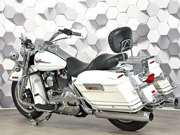 2006 Harley-Davidson Road King, белый, 777000 рублей - вид 7